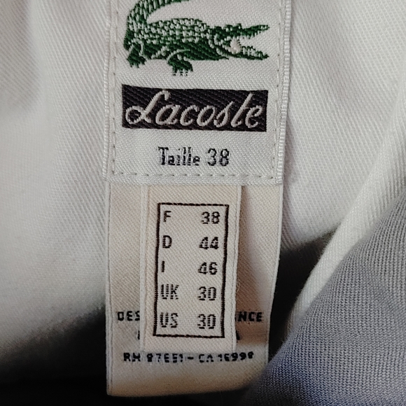 Lacoste Grey shorts SZ.30 - Picture 4 of 5